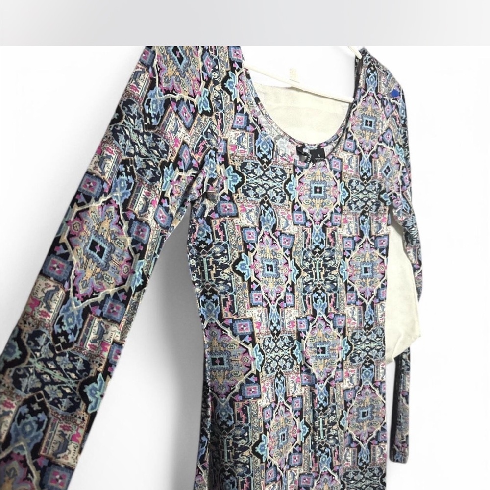Patterned Long Sleeve Top